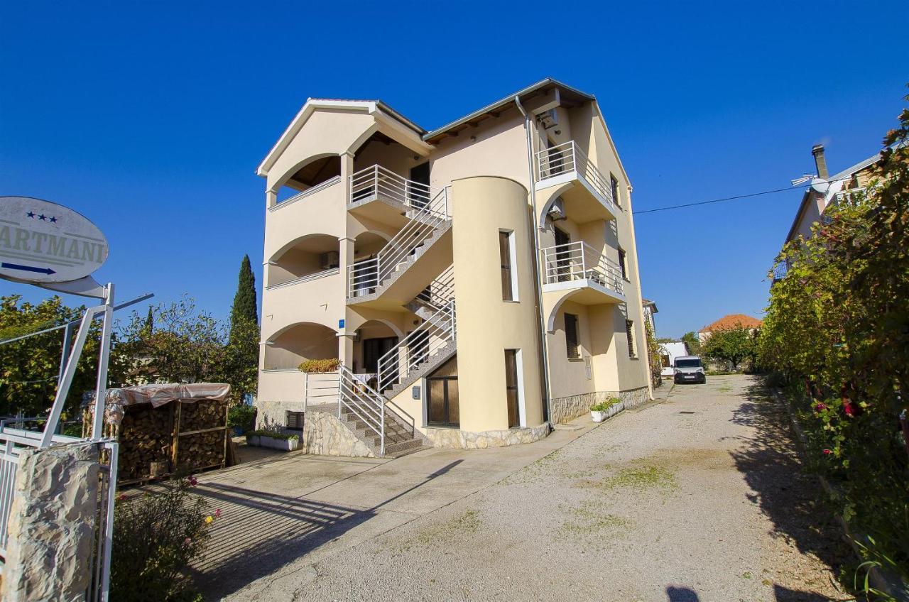 Apartments Marko Драге Экстерьер фото